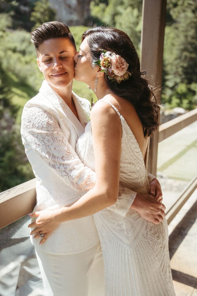 Emily & Sara