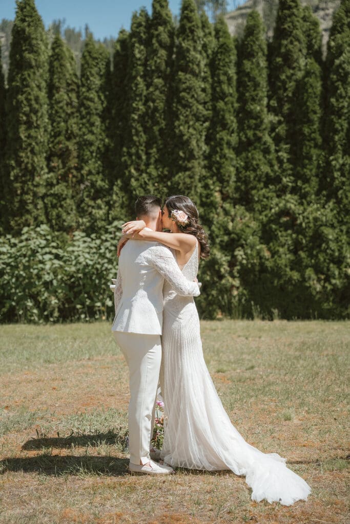 Emily & Sara