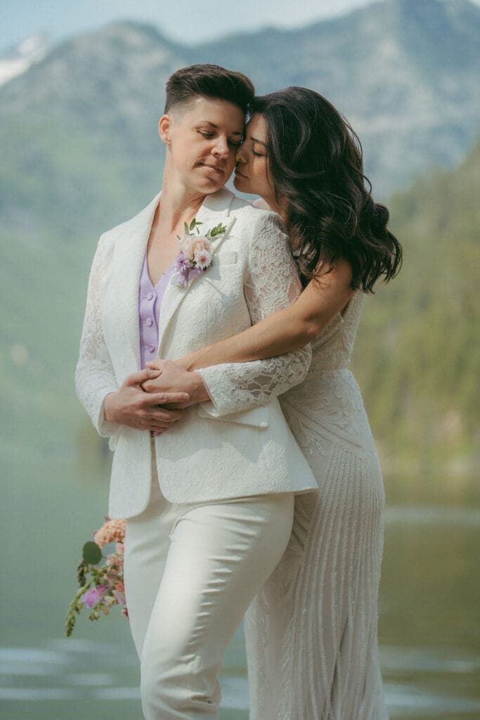 Emily & Sara